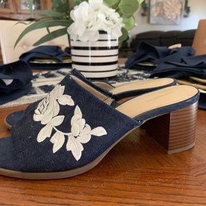 Delilah Sandals